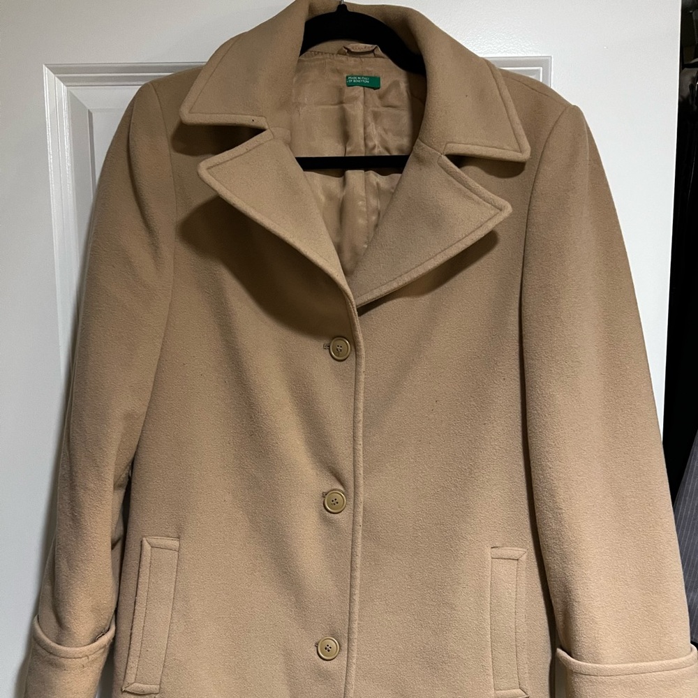 Women’s Benetton Wool Camel 3/4 trench coat, made in Italy size M (40)
